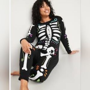 Unisex, Old Navy, 'Day of the Dead' onies, pajamas, Large & a small